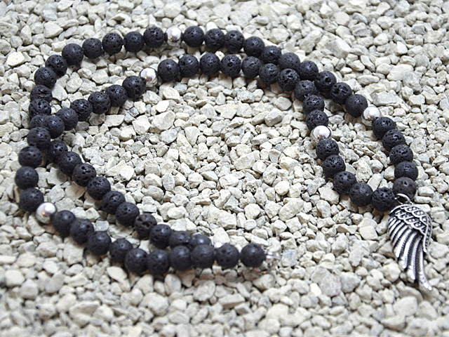 Kette mit Lavaballs und Edelstahlanhänger