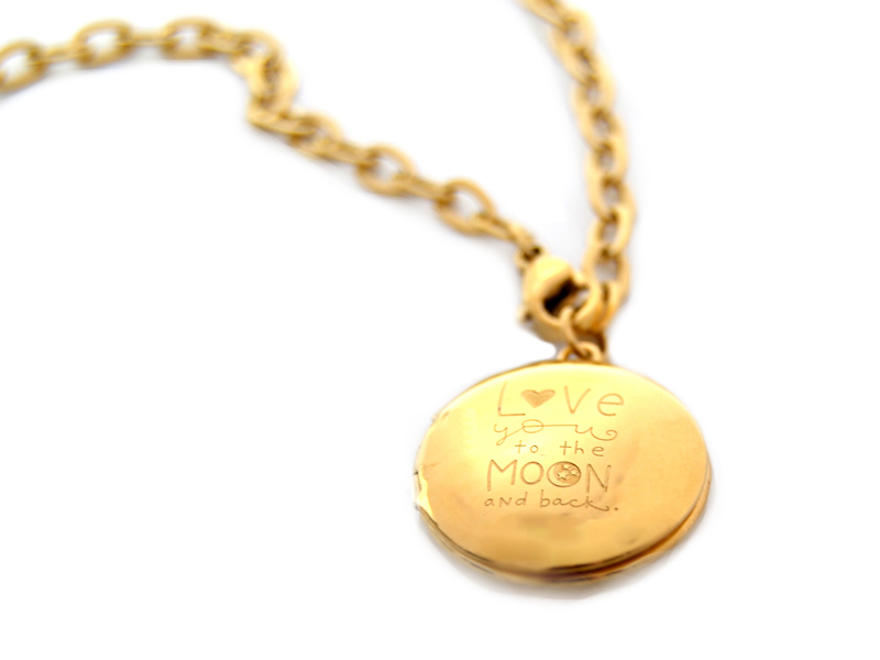 Edelstahlkette mit Medaillon vergoldet