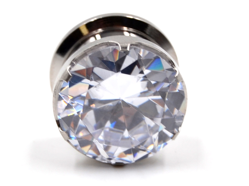 Tunnel Stein mit Krabbenfassung