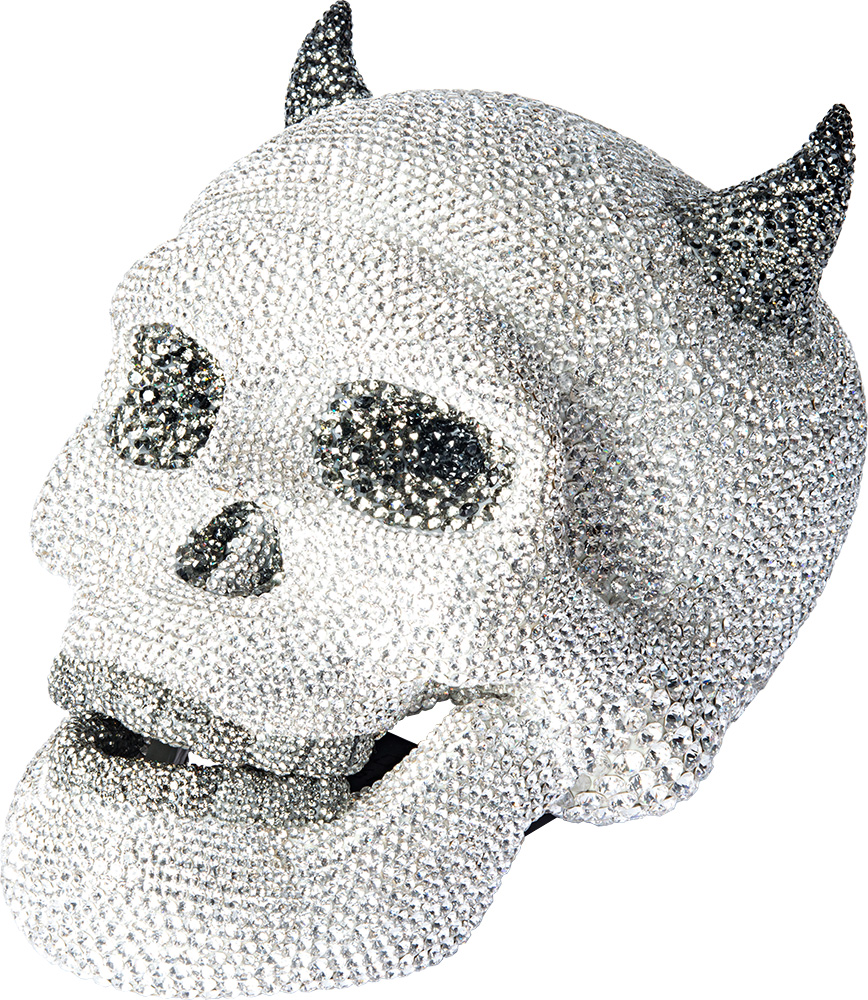 CRYSTAL SKULL SHOWPIECE (DEVIL SKULL)