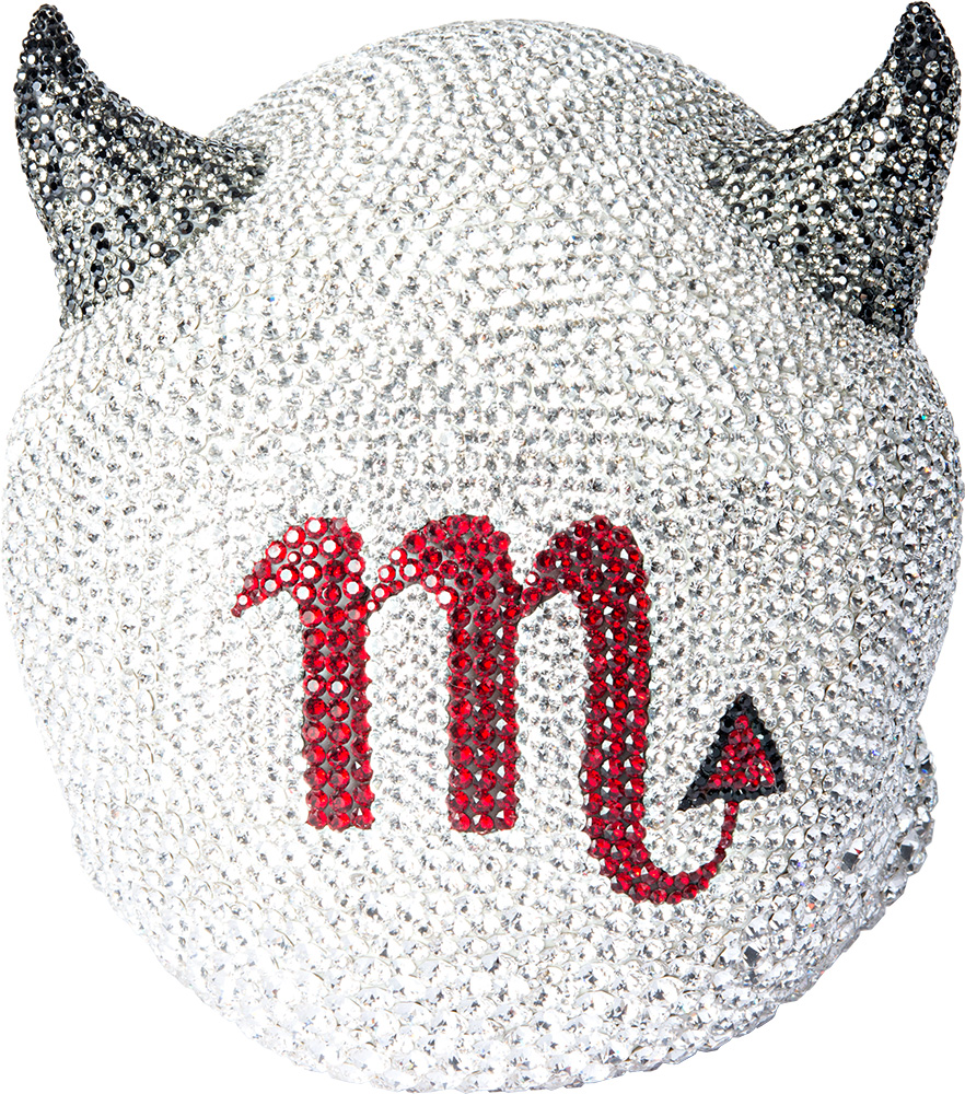 CRYSTAL SKULL SHOWPIECE (DEVIL SKULL)